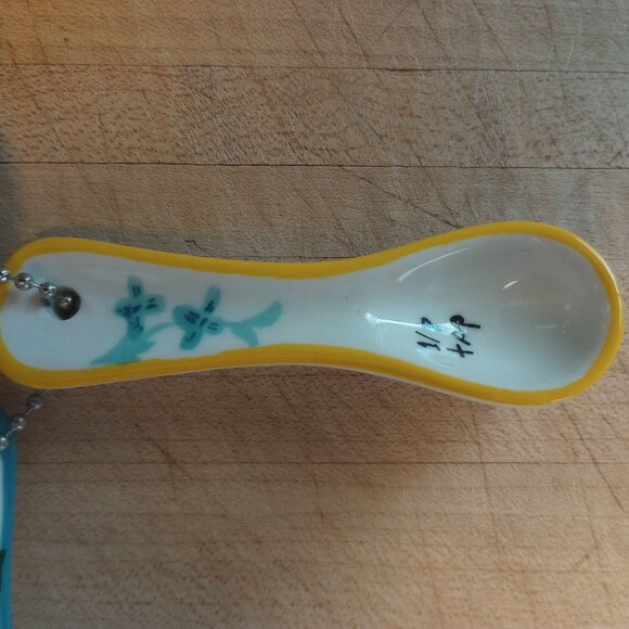 Molly Hatch for Anthropologie Floral Measuring spoon set - Picture 6 of 7